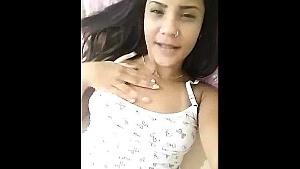 Сексуальная медсестра получает жесткий анальный секс