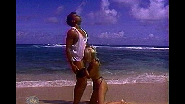 Трахнуть девушку перед веб-камерой и поделиться спермой