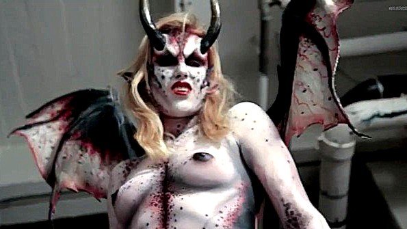 Он положил рабыню на пол и начал стимулировать ее влагалище