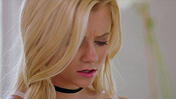 Азиатский любитель готов к страстному траху