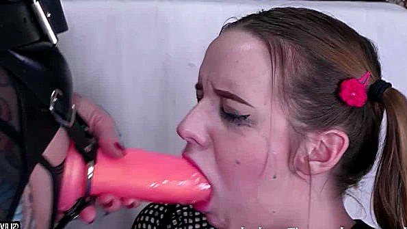 Потомство-любитель получает оргазм везде