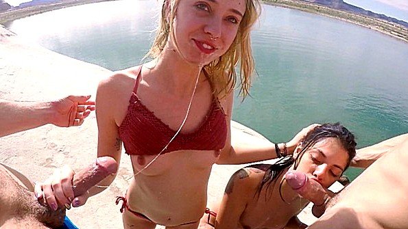 Он уверенно дрочит и ожидает сперматозоид