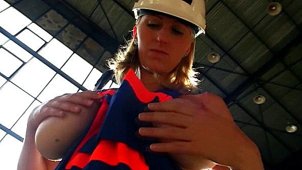 Спрячьте фотокамеру, запечатлейте интенсивный секс в постели