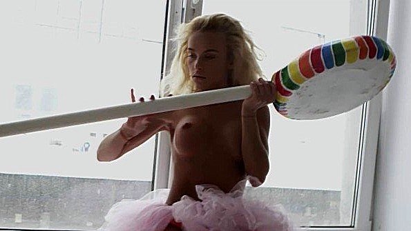 Реальный секс на политической вечеринке перед посетителем