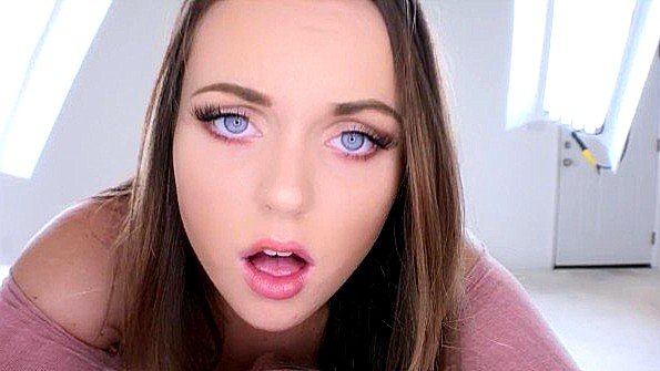 Чернокожий парень заклеймил взрослую женщину стоном от его жестких ударов