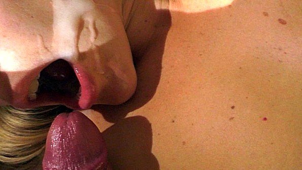 Стриптиз-шоу завершилось ошеломляющей попойкой