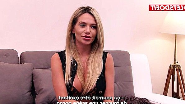 Я видел, как моя подруга занималась сексом с парнем, и стала на треть