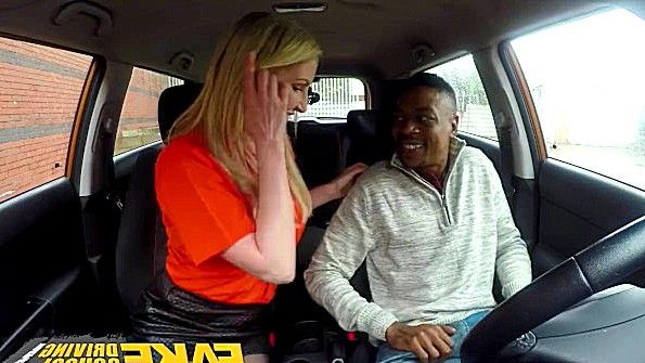 К нам пришёл друг, и мы выпили по три. Русский