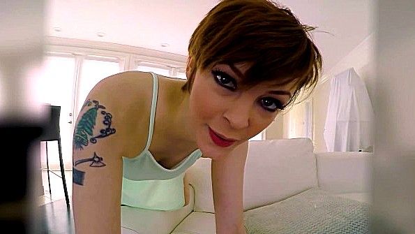 Скрыть фотокамеру запись секса в офисе Tribade