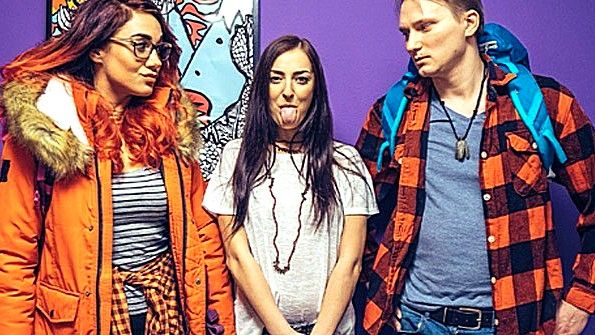 Я сплю с девушкой на симуляторе и кончаю ей в ротовую полость