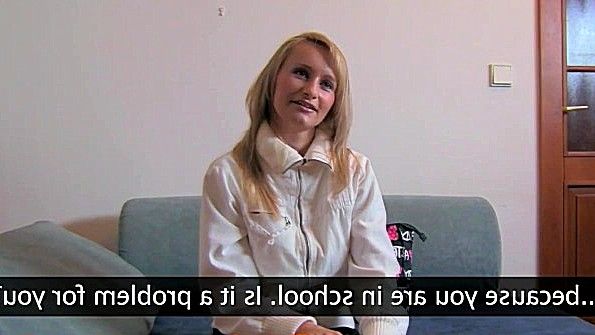 Мисс переваривает бытийные удары секс-машины, пока не сойдет с ума