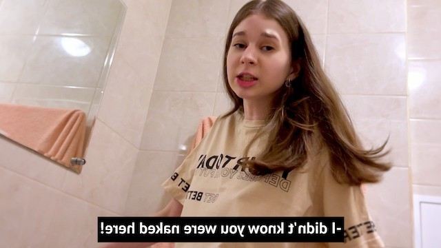 Двойной секс прямо в лодке посреди реки