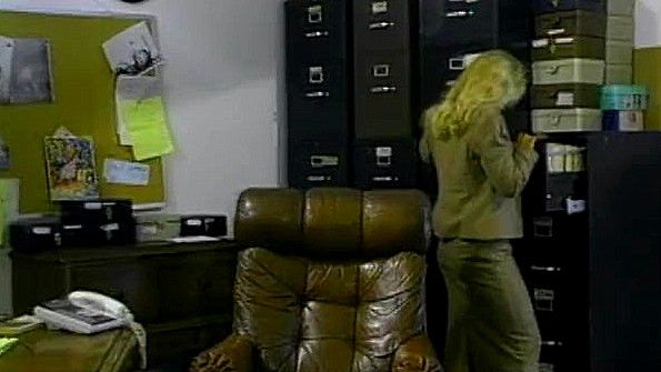 Азиатская волшебница готова к жаркому траху