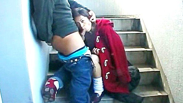 Миссионерское место заканчивается спермой во влагалище