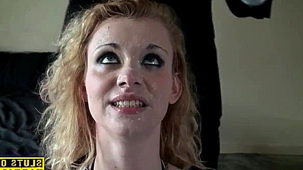 Пожилая самка готова сосать секс-шоп во время массажа