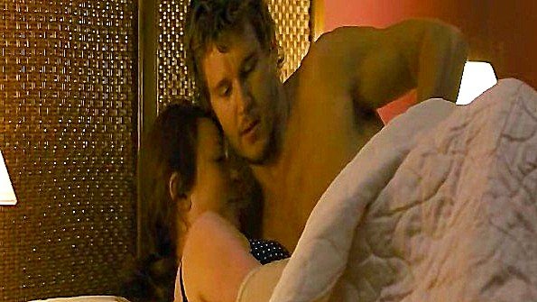 Инструктор с радостью жестко трахает ученицу в категории